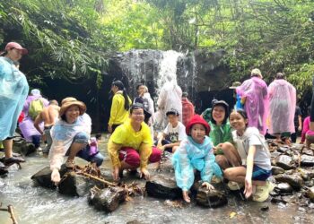 Tour tìm về thiên nhiên hút du khách nhỏ tuổi trong dịp du lịch hè