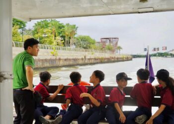 Phát triển du lịch đường sông TPHCM: nhiều nút thắt cần phải gỡ